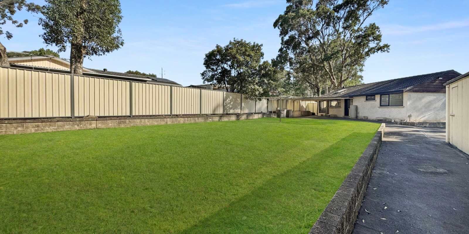 40 Pecks Road North Richmond 40 Pecks Road North Richmond