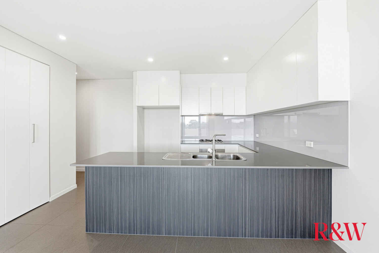 46/206 Great Western Highway Kingswood