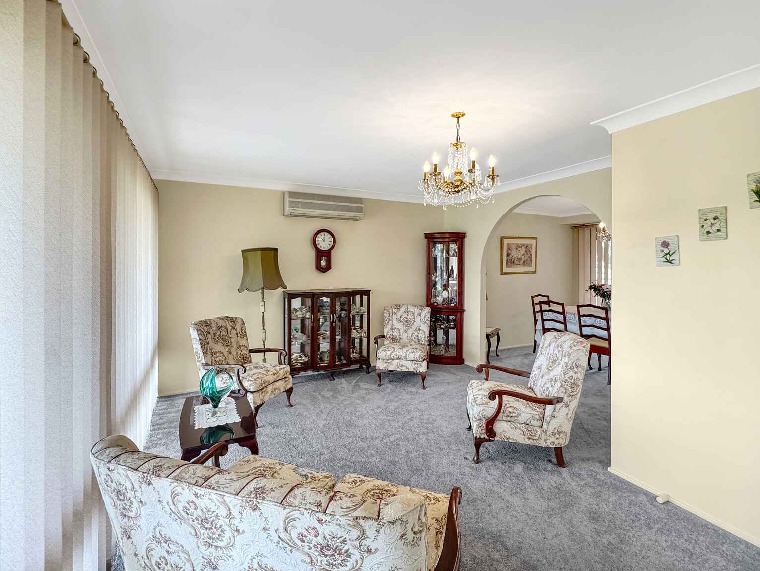 4 Thornhill Crescent Werrington Downs 4 Thornhill Crescent Werrington Downs