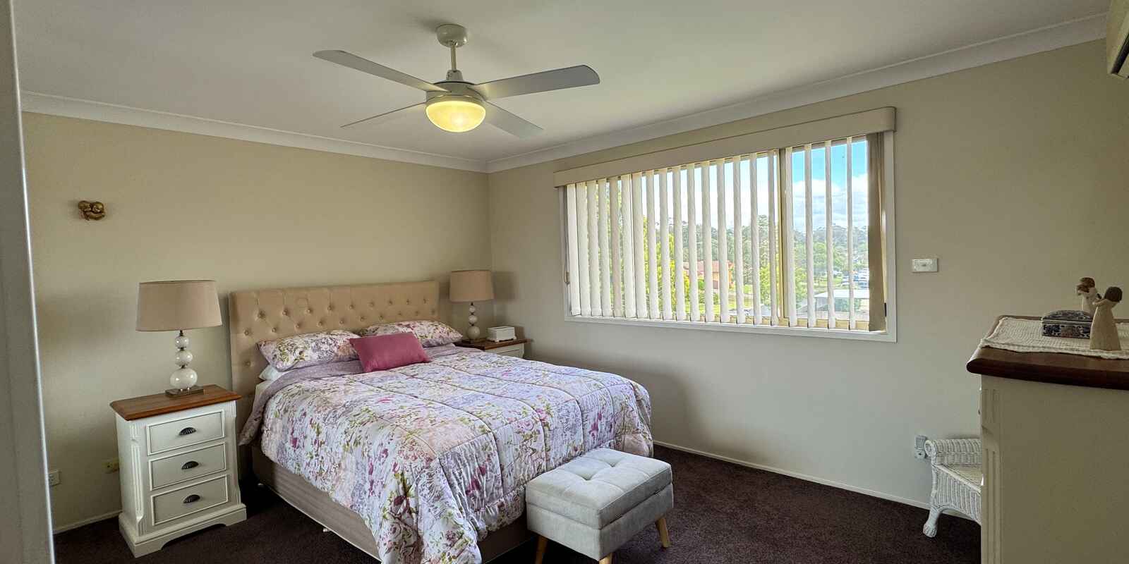 4 Thornhill Crescent Werrington Downs 4 Thornhill Crescent Werrington Downs